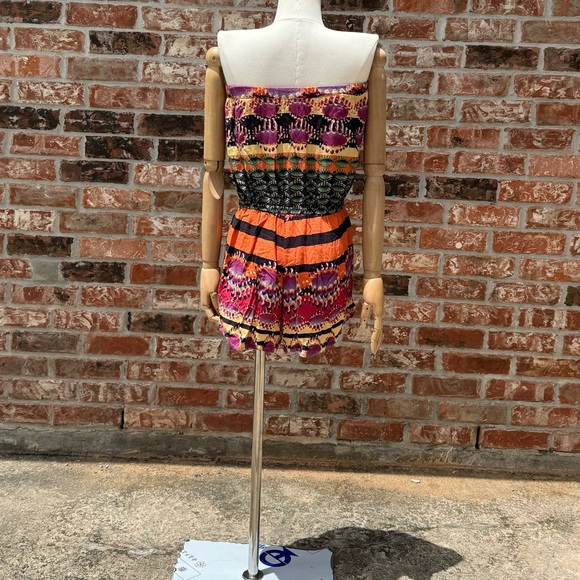 Angie strapless colorful patterned romper with pockets / L / Excellent condition - Picture 12 of 15